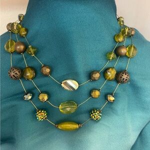 Elegant Multicolor Beaded Necklace